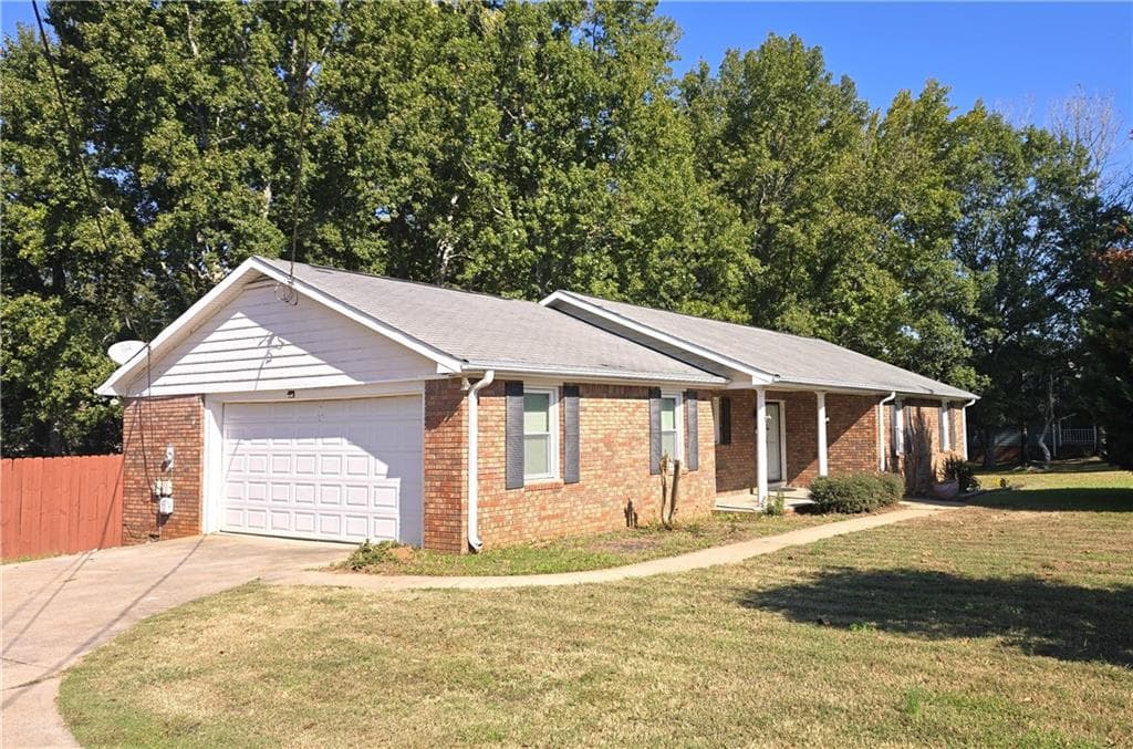 3 bedroom, 2 bathroom, 1,500 sq ft single family residence under contract at 3245 Hamilton Mill Road, Buford, GA 30519