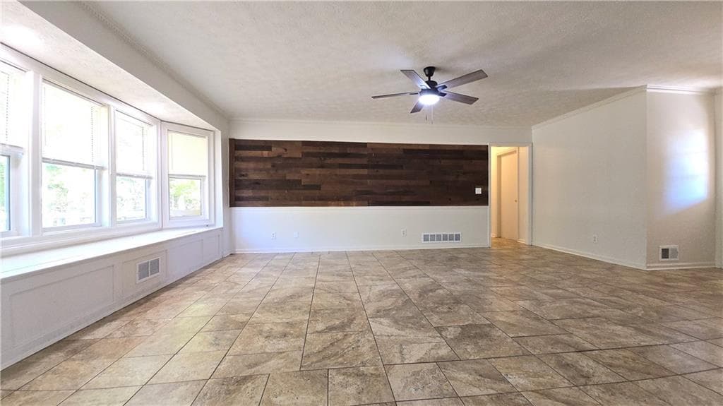 3 bedroom, 2 bathroom, 1,500 sq ft single family residence under contract at 3245 Hamilton Mill Road, Buford, GA 30519 — photo 4