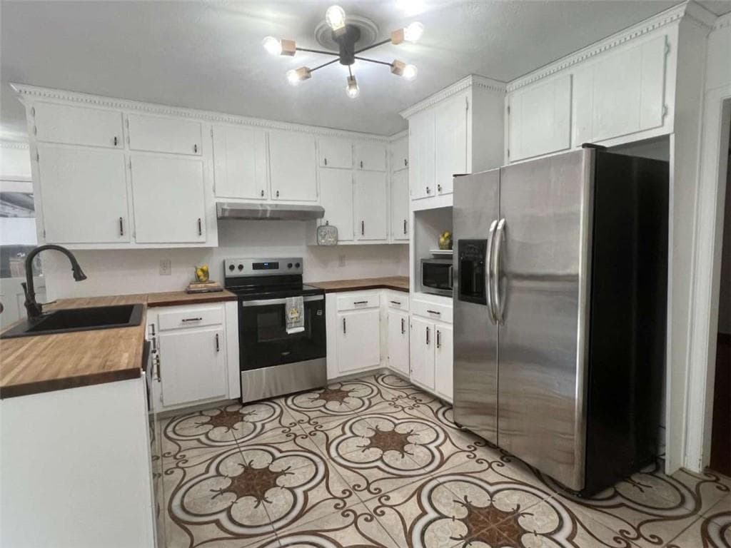 4 bedroom, 4 bathroom, 3,830 sq ft single family residence for rent at 5262 Kurt Lane, Conyers, GA 30094 for $2,350 a month — photo 8