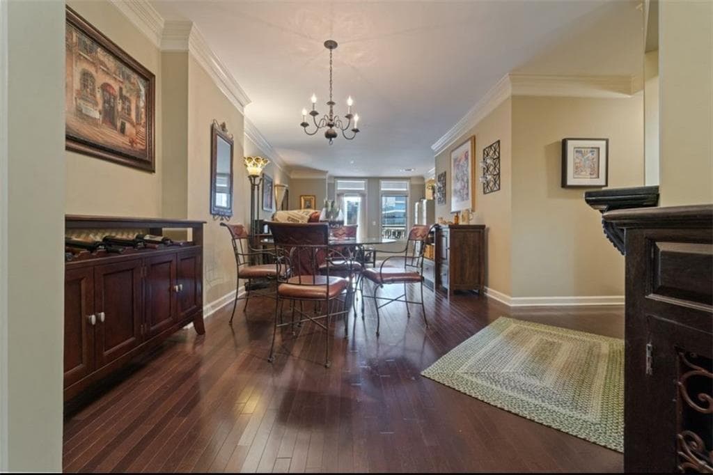 1 bedroom, 1 bathroom, 998 sq ft condominium for rent at 3334 Peachtree Road 313, Atlanta, GA 30326 for $1,950 a month — photo 8