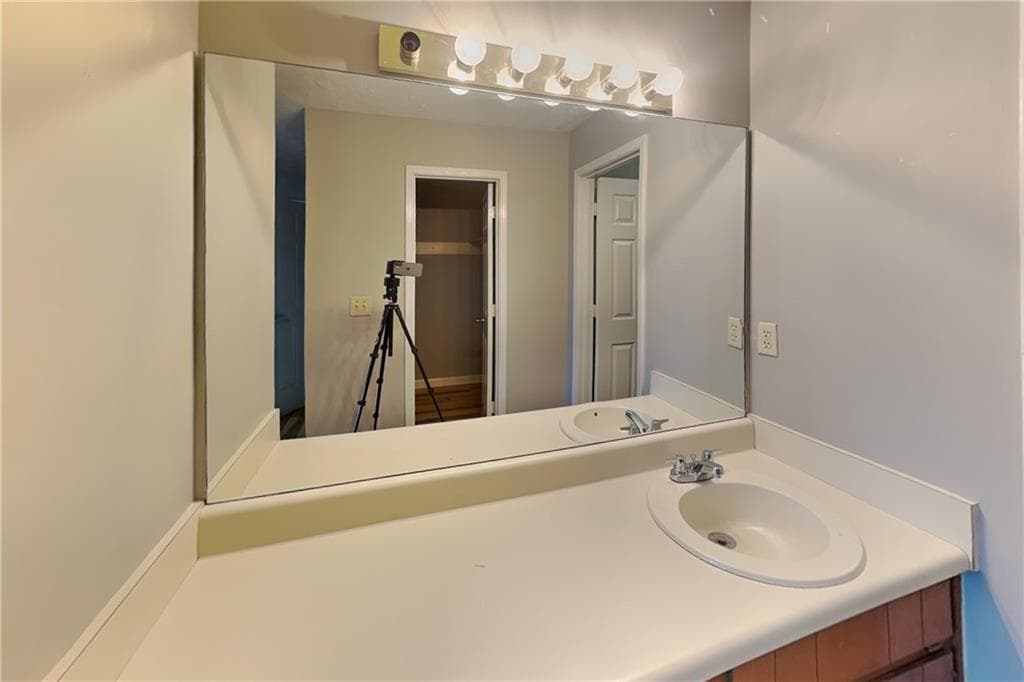 3 bedroom, 2 bathroom, 1,274 sq ft triplex for rent at 2112 Fairway Court Apt C, Conyers, GA 30013 for $1,445 a month — photo 10