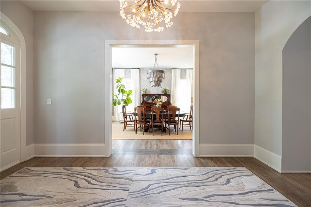 6 bedroom, 6 bathroom, 5,500 sq ft single family residence under contract at 49 Huntington Road, Atlanta, GA 30309 — photo 5