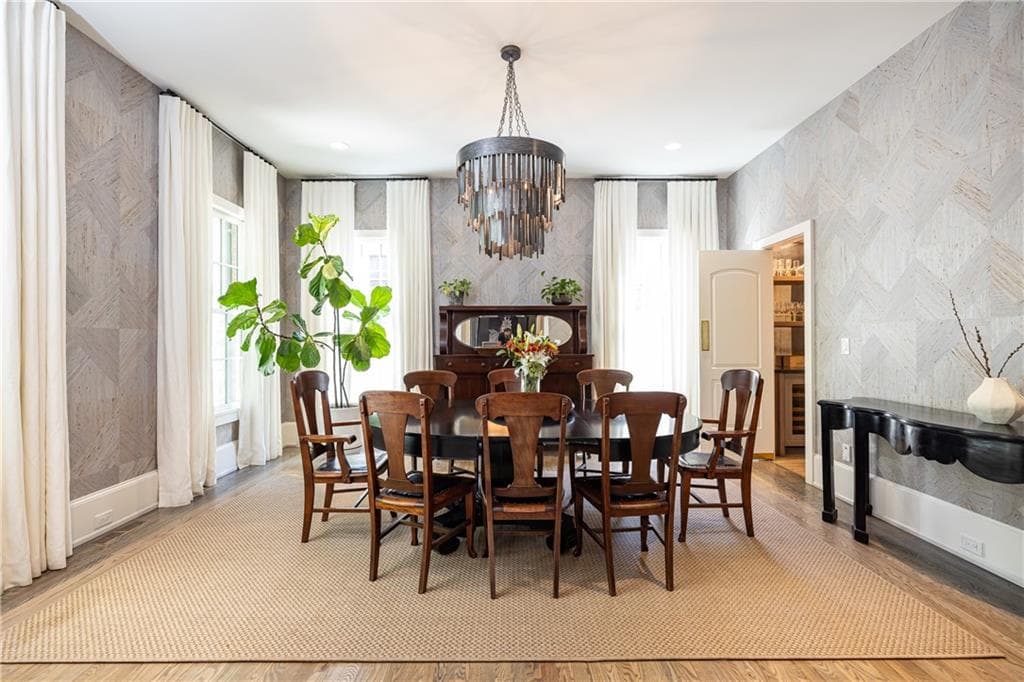 6 bedroom, 6 bathroom, 5,500 sq ft single family residence under contract at 49 Huntington Road, Atlanta, GA 30309 — photo 6