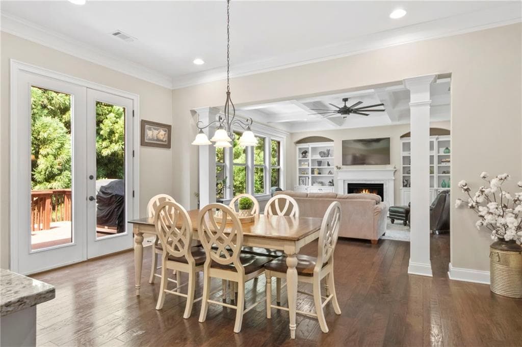 6 bedroom, 5 bathroom, 6,021 sq ft single family residence for rent at 12460 Pindell Circle, Alpharetta, GA 30004 for $6,000 a month — photo 7