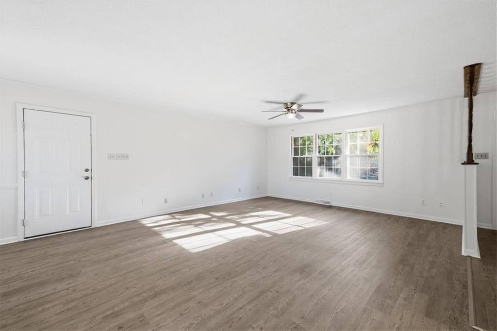 3 bedroom, 2 bathroom, 1,517 sq ft single family residence for sale at 126 Morgan Drive, Rome, GA 30165 — photo 5