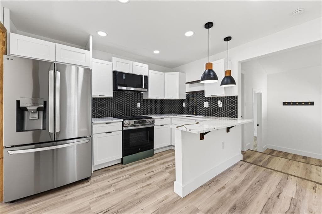 3 bedroom, 2 bathroom, 1,448 sq ft single family residence for sale at 1046 Cheaves Drive, Forest Park, GA 30297 — photo 8