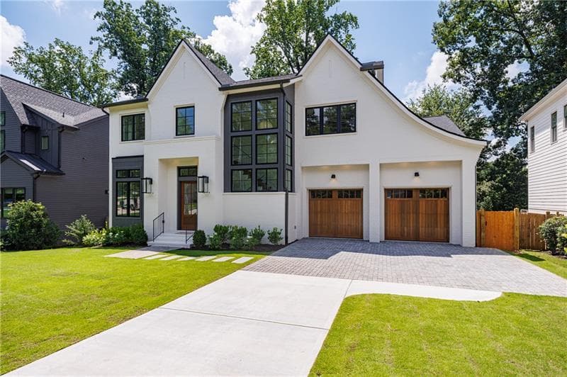 6 bedroom, 5 bathroom, 5,017 sq ft single family residence for sale at 1783 Tobey Road, Atlanta, GA 30341 — photo 6