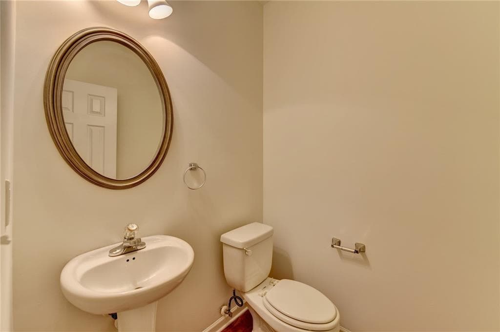 4 bedroom, 3 bathroom, 2,381 sq ft single family residence for sale at 222 Ledgewood Mill Way, Lawrenceville, GA 30045 — photo 8