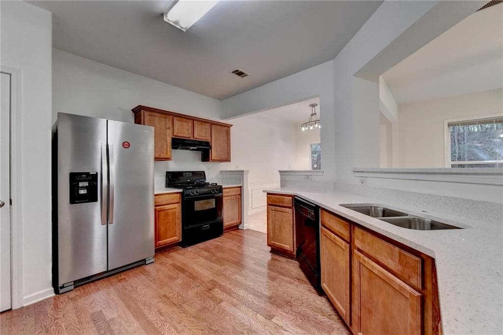 4 bedroom, 3 bathroom, 2,381 sq ft single family residence for sale at 222 Ledgewood Mill Way, Lawrenceville, GA 30045 — photo 10