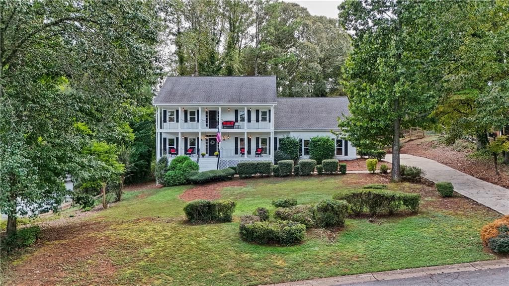 4 bedroom, 4 bathroom, 3,177 sq ft single family residence for sale at 613 Leah Drive, Powder Springs, GA 30127 — photo 2