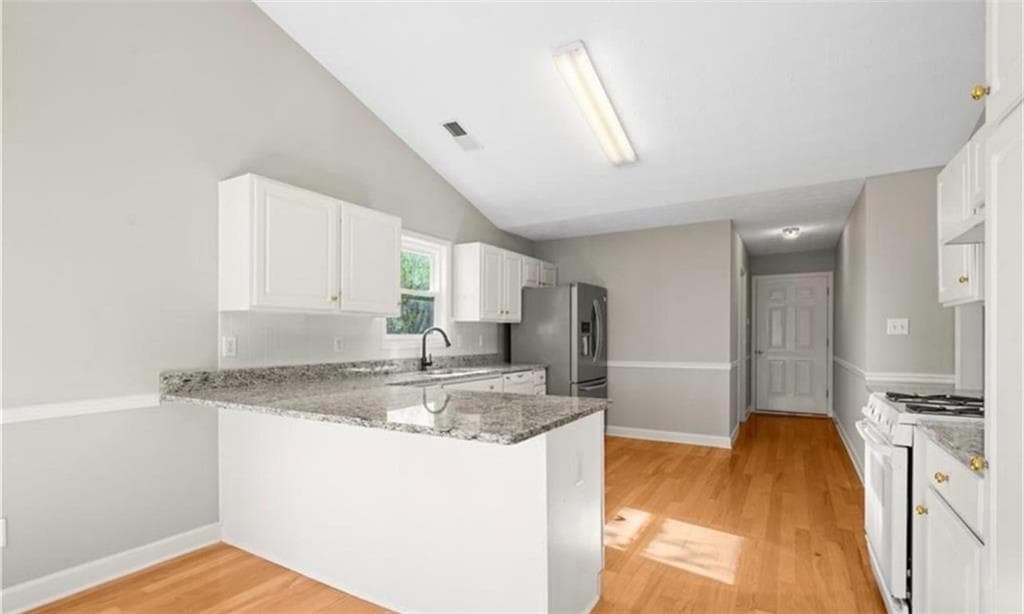 3 bedroom, 2 bathroom, 2,417 sq ft single family residence for rent at 1840 Heatherton Road, Dacula, GA 30019 for $2,650 a month — photo 2