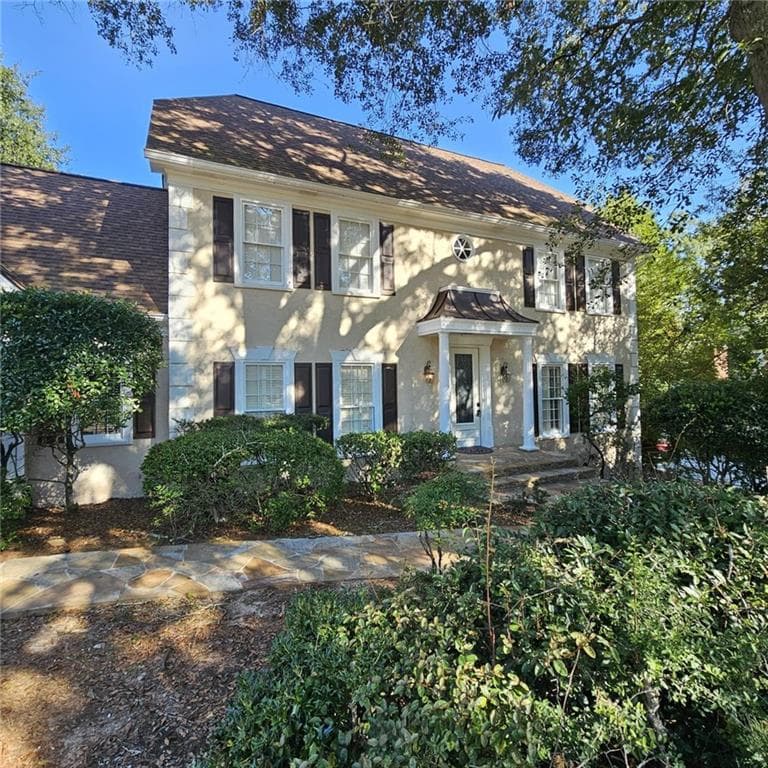 4 bedroom, 6 bathroom, 2,906 sq ft single family residence for rent at 8635 Lake Glen Court, Johns Creek, GA 30022 for $3,500 a month — photo 1 of 31