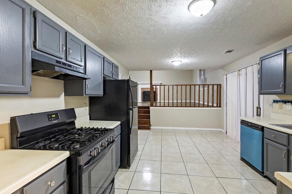 3 bedroom, 3 bathroom, 1,632 sq ft single family residence for rent at 1250 Opal Circle, Lawrenceville, GA 30043 for $1,995 a month — photo 9