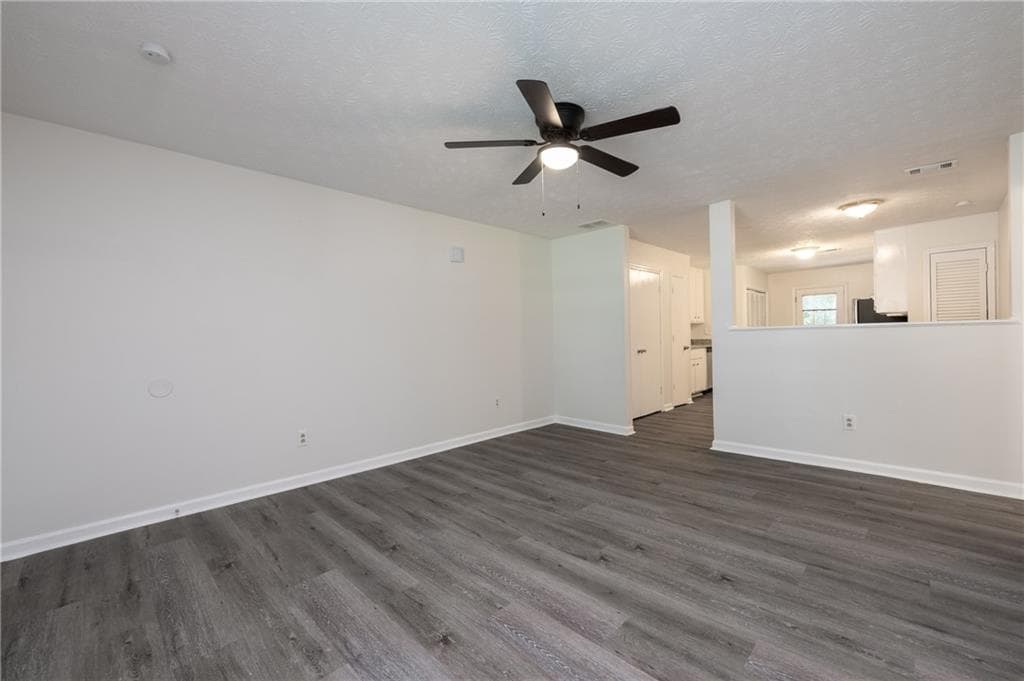 2 bedroom, 2 bathroom, 1,082 sq ft duplex for rent at 511 Downing Street, Lawrenceville, GA 30046 for $1,350 a month — photo 9