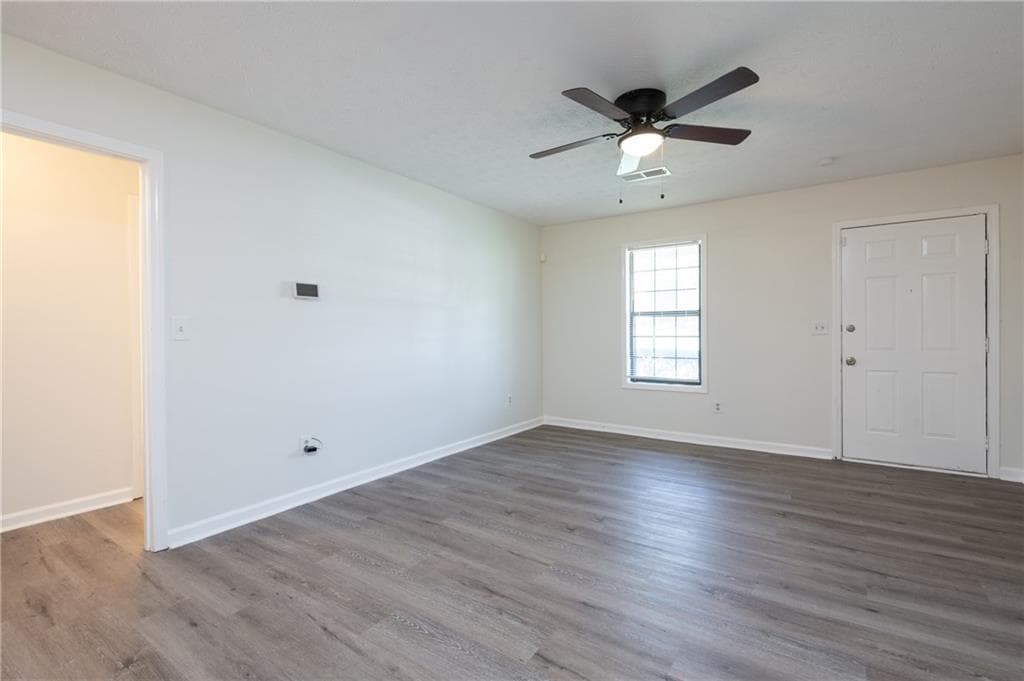 2 bedroom, 2 bathroom, 1,082 sq ft duplex for rent at 511 Downing Street, Lawrenceville, GA 30046 for $1,350 a month — photo 10