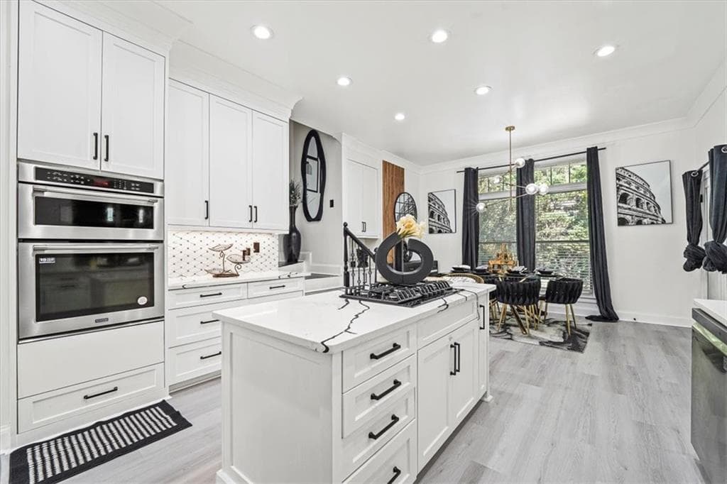 7 bedroom, 7 bathroom, 6,250 sq ft single family residence for sale at 1020 Henry Terrace, Lawrenceville, GA 30046 — photo 7