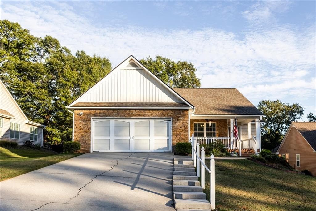 3 bedroom, 2 bathroom, 3,680 sq ft single family residence for sale at 921 Stone Creek Court, Monroe, GA 30655