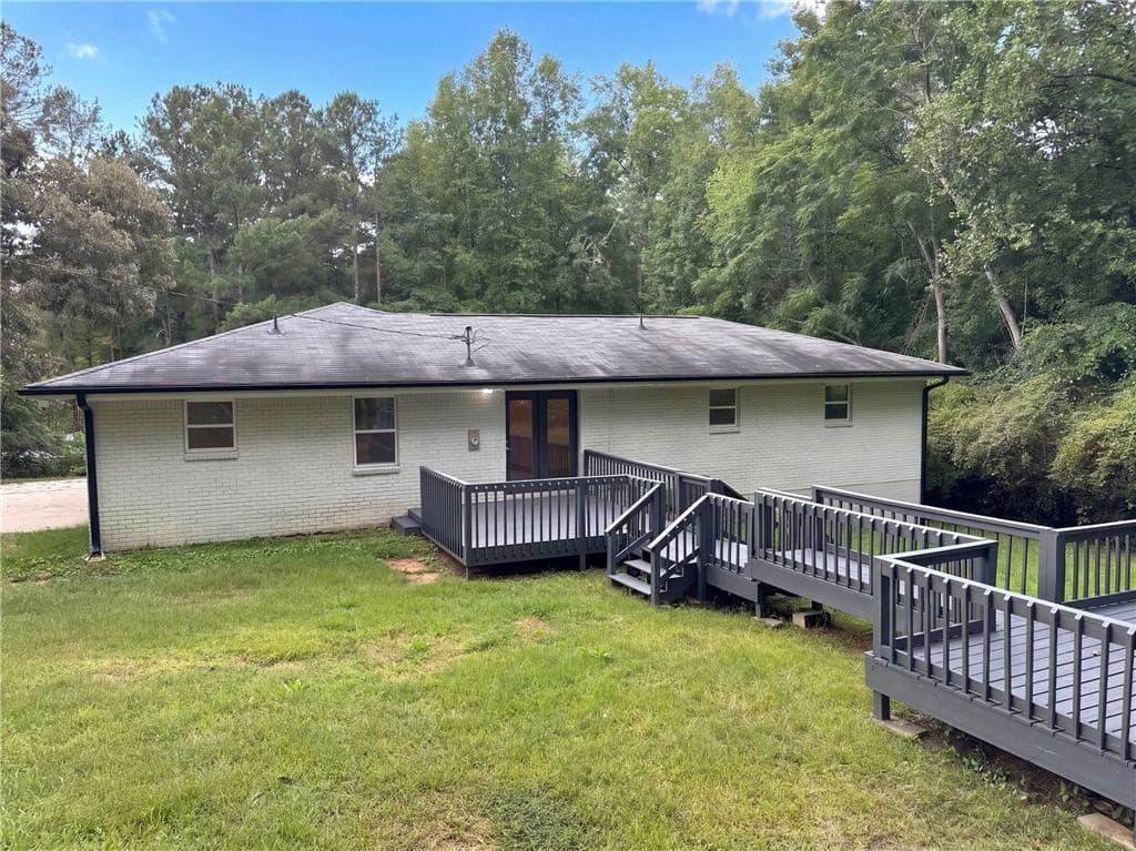 3 bedroom, 2 bathroom, 1,358 sq ft single family residence for sale at 4141 E Fairview Road, Stockbridge, GA 30281 — photo 5