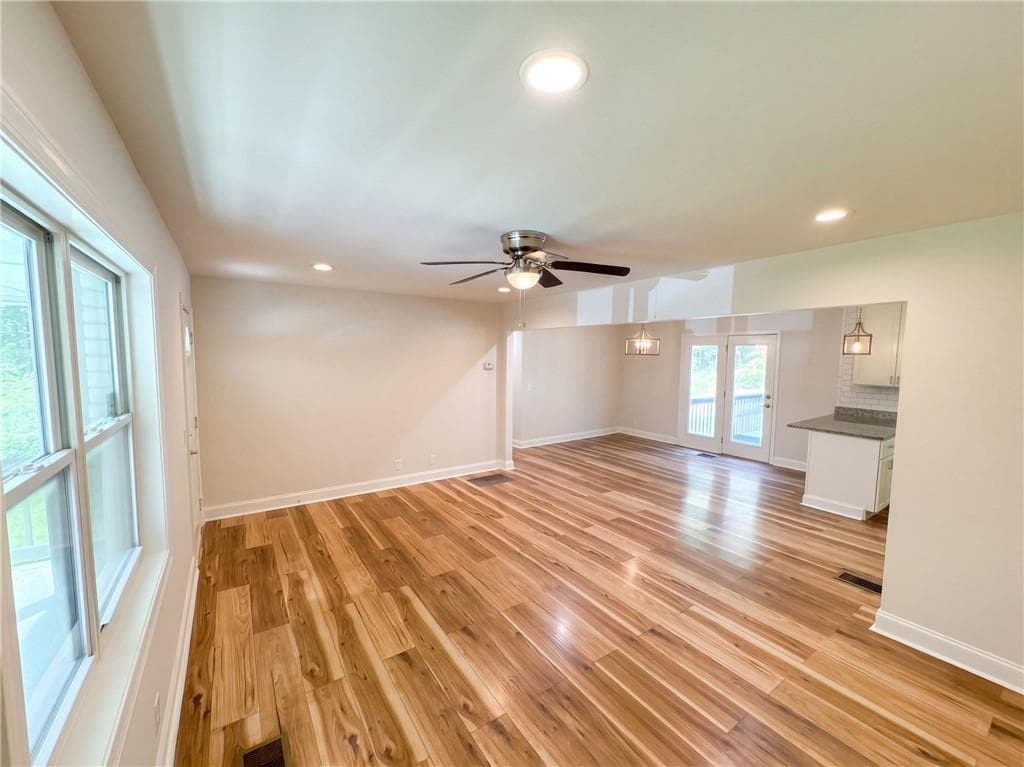 3 bedroom, 2 bathroom, 1,358 sq ft single family residence for sale at 4141 E Fairview Road, Stockbridge, GA 30281 — photo 8