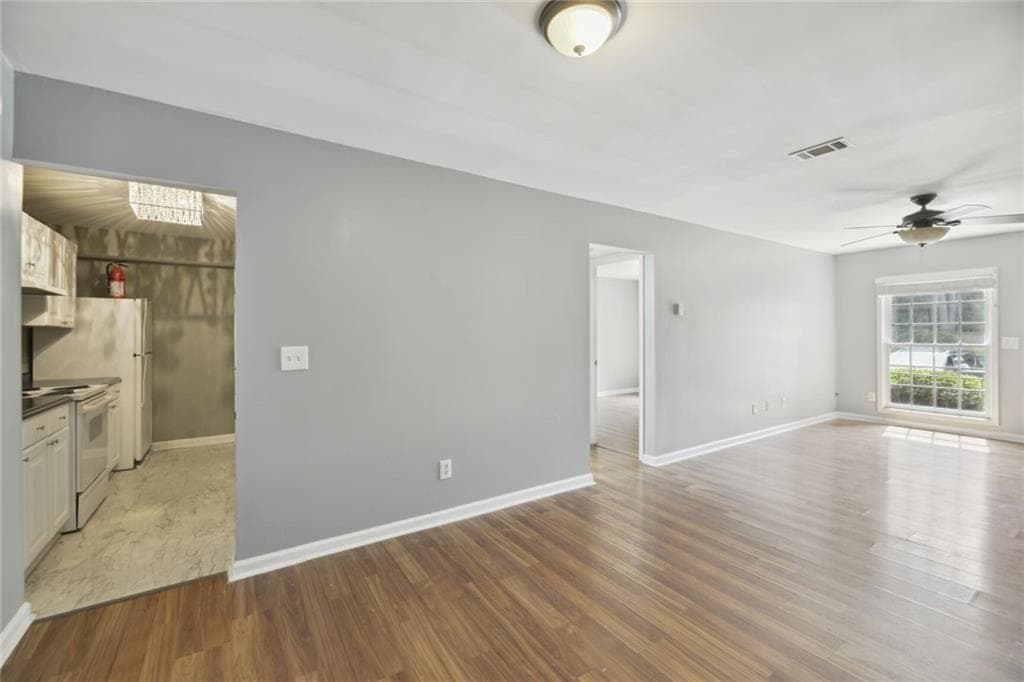 1 bedroom, 1 bathroom, 800 sq ft condominium for rent at 3091 Colonial Way B1, Atlanta, GA 30341 for $1,300 a month — photo 5