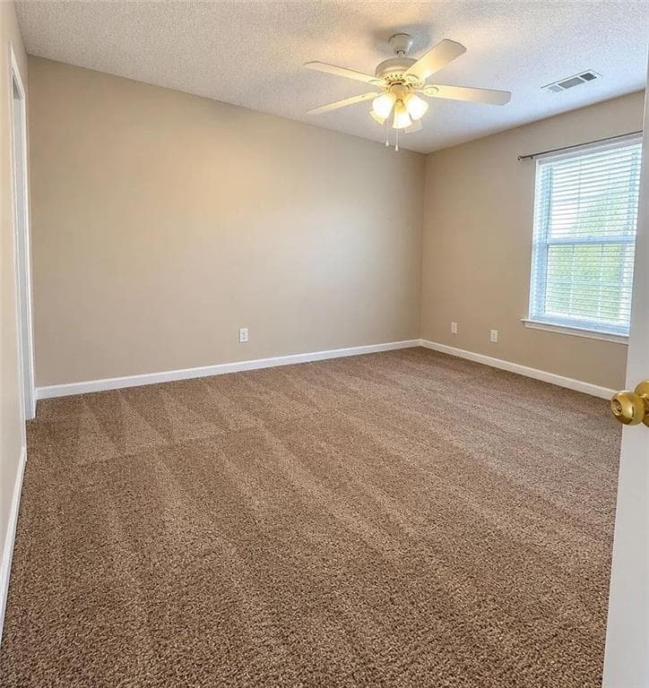 2 bedroom, 2 bathroom, 1,209 sq ft townhouse for sale at 1775 Summerwoods Lane, Griffin, GA 30224 — photo 6