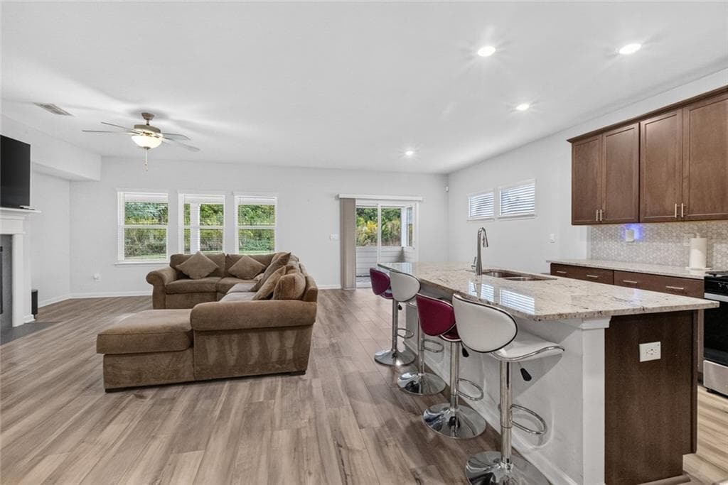 5 bedroom, 3 bathroom, 3,007 sq ft single family residence for sale at 5911 Green Ash Court, Braselton, GA 30517 — photo 7