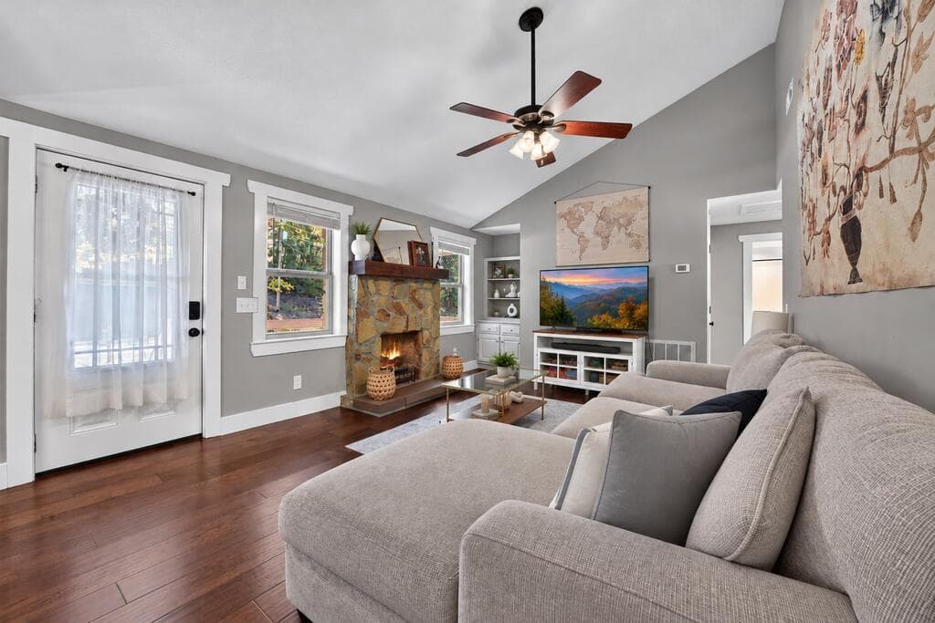 3 bedroom, 2 bathroom, 1,074 sq ft single family residence for sale at 1657 Turniptown Road, Ellijay, GA 30536 — photo 10