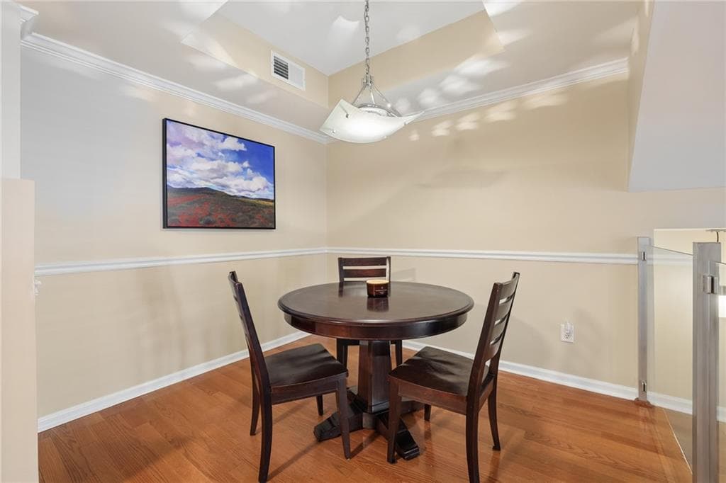 2 bedroom, 2 bathroom, 1,251 sq ft condominium for sale at 4254 River Green Drive 611, Atlanta, GA 30327 — photo 7