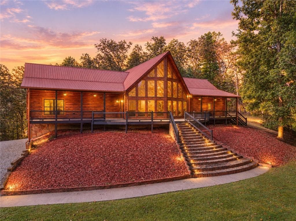 4 bedroom, 3 bathroom, 6,130 sq ft single family residence for sale at 4725 Boardtown Road, Ellijay, GA 30540 — photo 2
