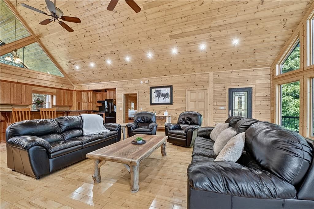 4 bedroom, 3 bathroom, 6,130 sq ft single family residence for sale at 4725 Boardtown Road, Ellijay, GA 30540 — photo 8