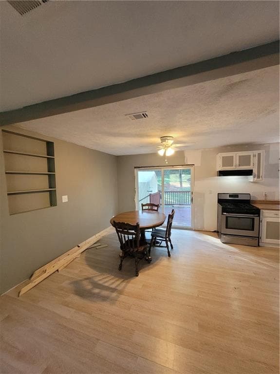 3 bedroom, 1 bathroom, 1,344 sq ft single family residence for sale at 1400 Sycamore Drive, Kennesaw, GA 30152 — photo 3
