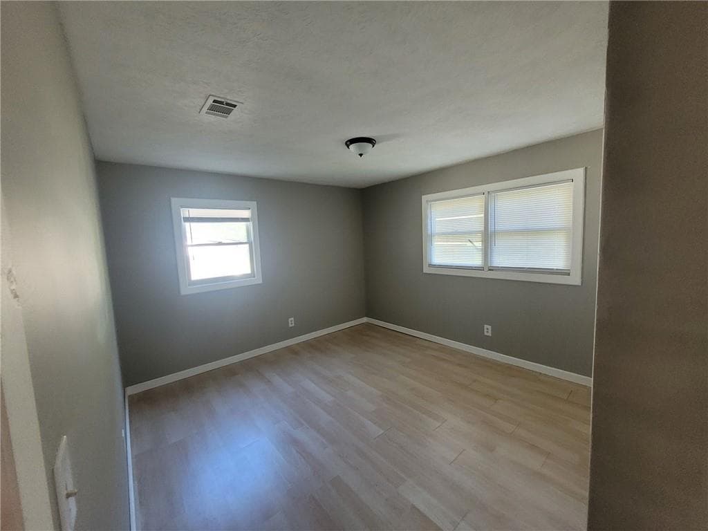 3 bedroom, 1 bathroom, 1,344 sq ft single family residence for sale at 1400 Sycamore Drive, Kennesaw, GA 30152 — photo 7