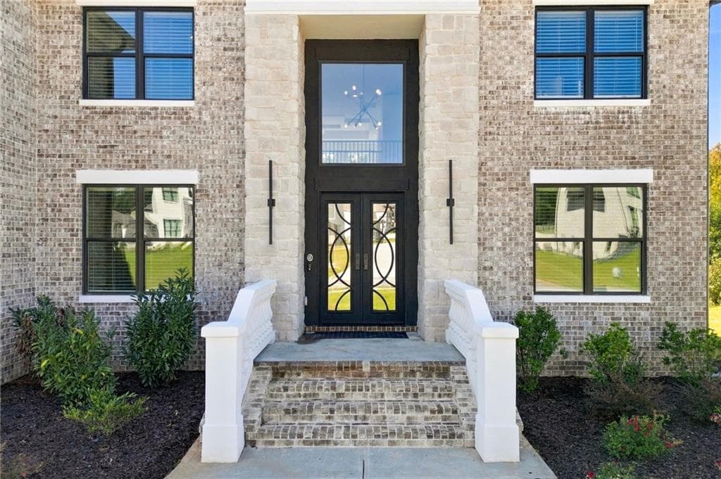 5 bedroom, 4 bathroom, 4,200 sq ft single family residence for sale at 3071 Reserve Court, Conyers, GA 30094 — photo 4