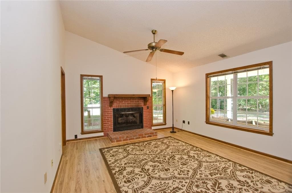 2 bedroom, 2 bathroom, 1,730 sq ft single family residence for sale at 117 Wild Turkey Trail, Cleveland, GA 30528 — photo 4