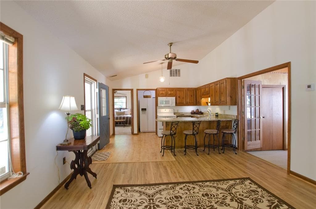 2 bedroom, 2 bathroom, 1,730 sq ft single family residence for sale at 117 Wild Turkey Trail, Cleveland, GA 30528 — photo 7