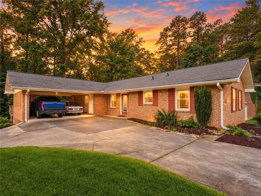 1 bedroom, 1 bathroom, 975 sq ft single family residence for rent at 508 Cool Creek Trail, Mableton, GA 30126 for $1,350 a month — photo 2