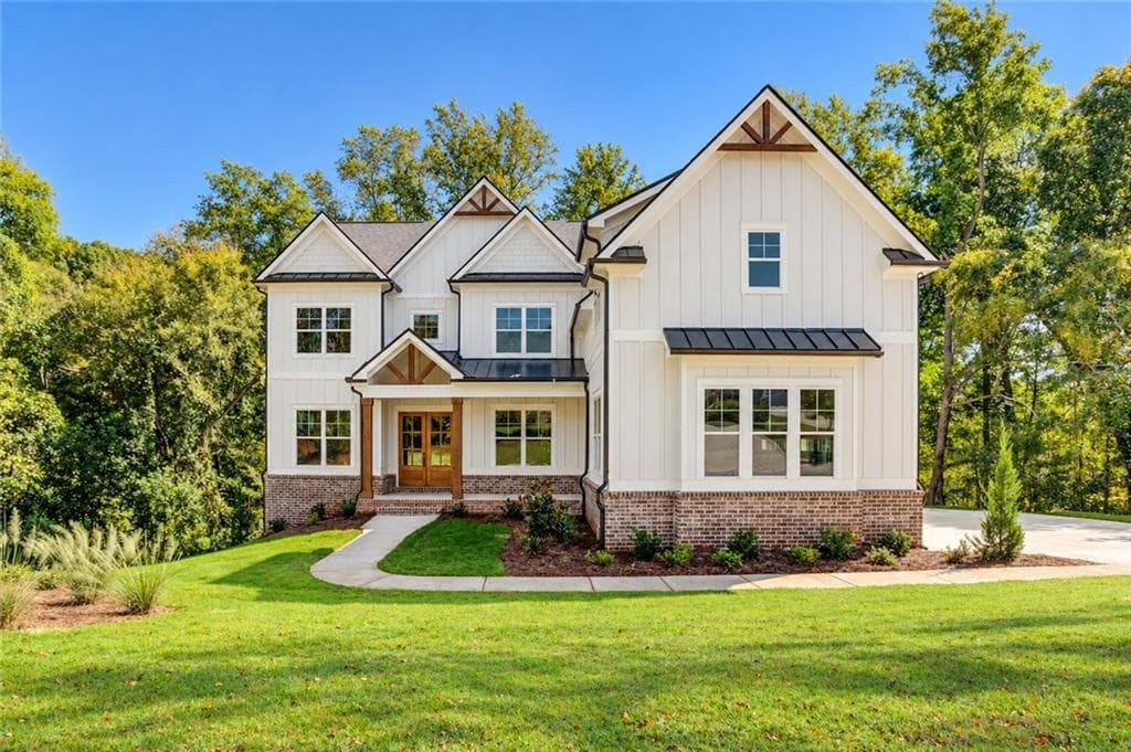 5 bedroom, 5 bathroom, 3,952 sq ft single family residence for sale at 3983 MEADOWLAND Drive, Jefferson, GA 30549