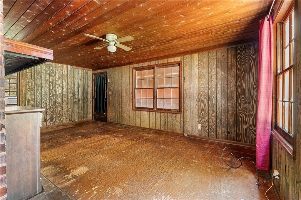 2 bedroom, 1 bathroom, 992 sq ft single family residence for sale at 1790 Timber Lake Road, Kennesaw, GA 30144 — photo 8