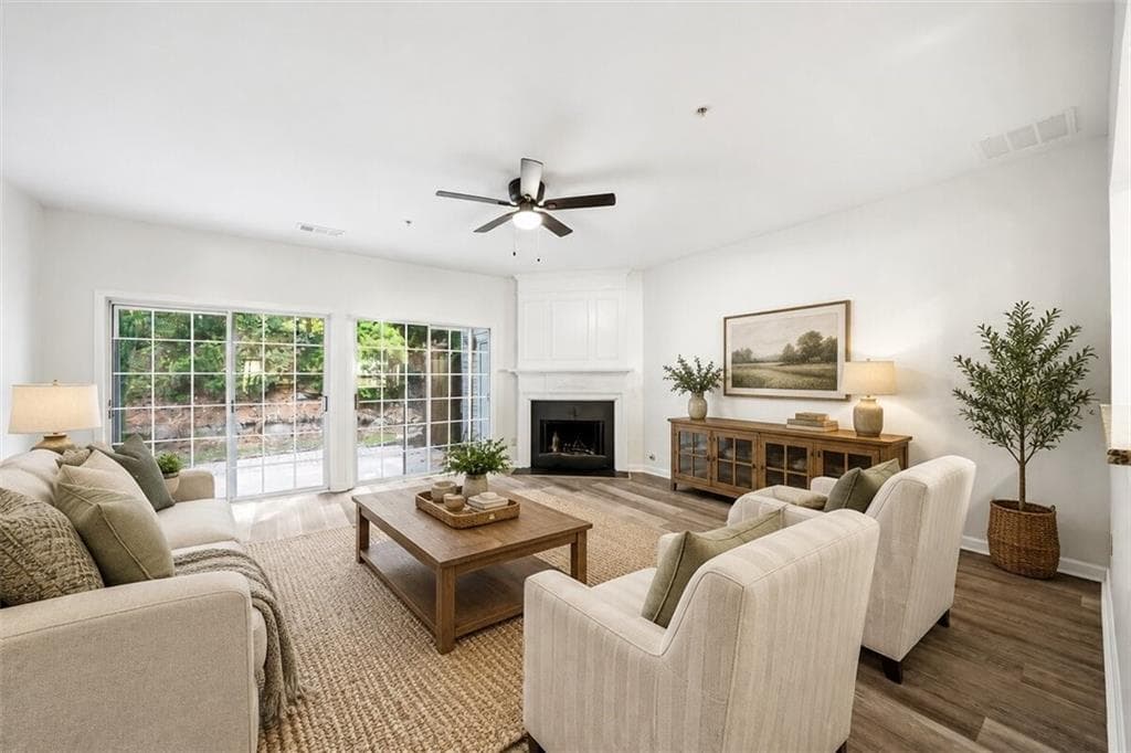 2 bedroom, 3 bathroom, 1,218 sq ft condominium for sale at 1205 Whitestone Ridge, Alpharetta, GA 30005 — photo 7
