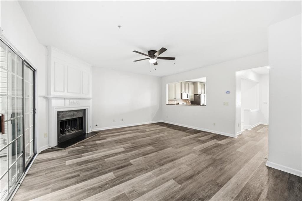 2 bedroom, 3 bathroom, 1,218 sq ft condominium for sale at 1205 Whitestone Ridge, Alpharetta, GA 30005 — photo 8