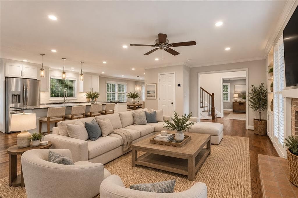 5 bedroom, 3 bathroom, 2,862 sq ft single family residence for sale at 4613 Sharon Valley Court, Atlanta, GA 30338 — photo 7