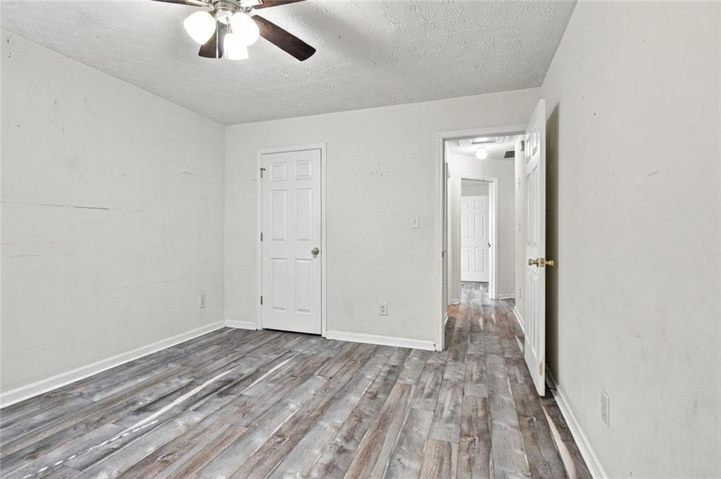 3 bedroom, 2 bathroom, 2,550 sq ft single family residence under contract at 2517 Weycroft Circle, Dacula, GA 30019 — photo 8