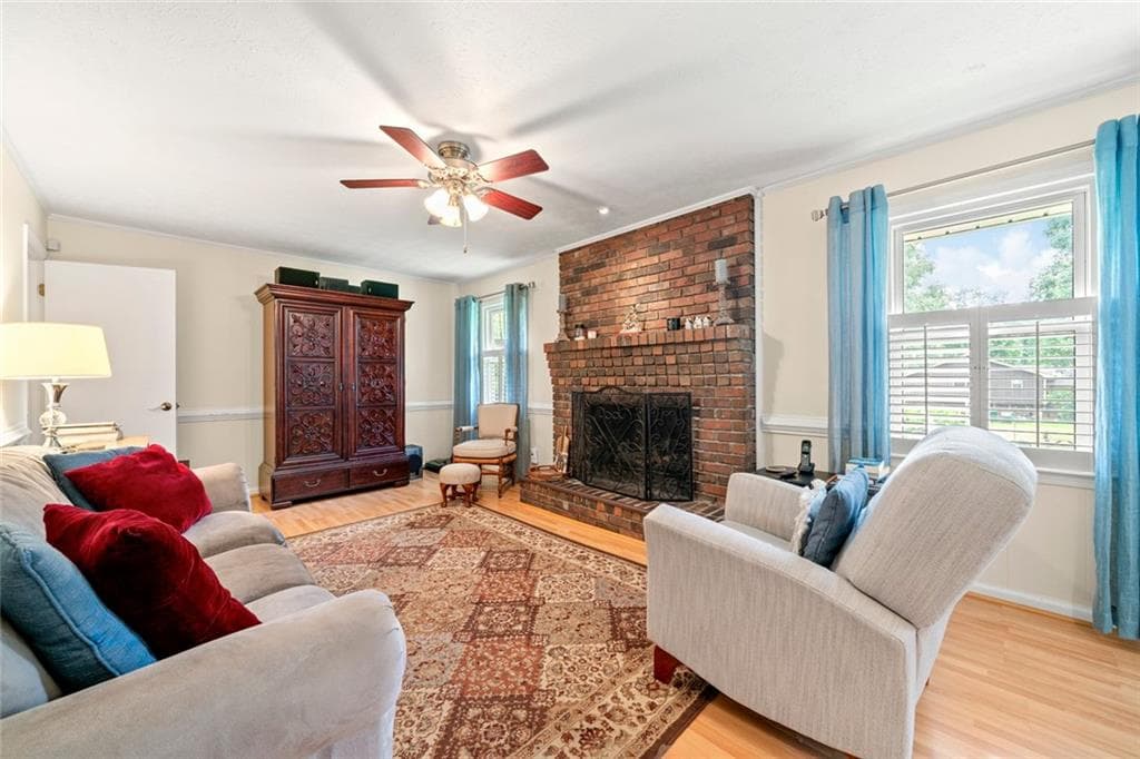 3 bedroom, 2 bathroom, 1,762 sq ft single family residence for rent at 2866 London Court, Marietta, GA 30062 for $2,550 a month — photo 6