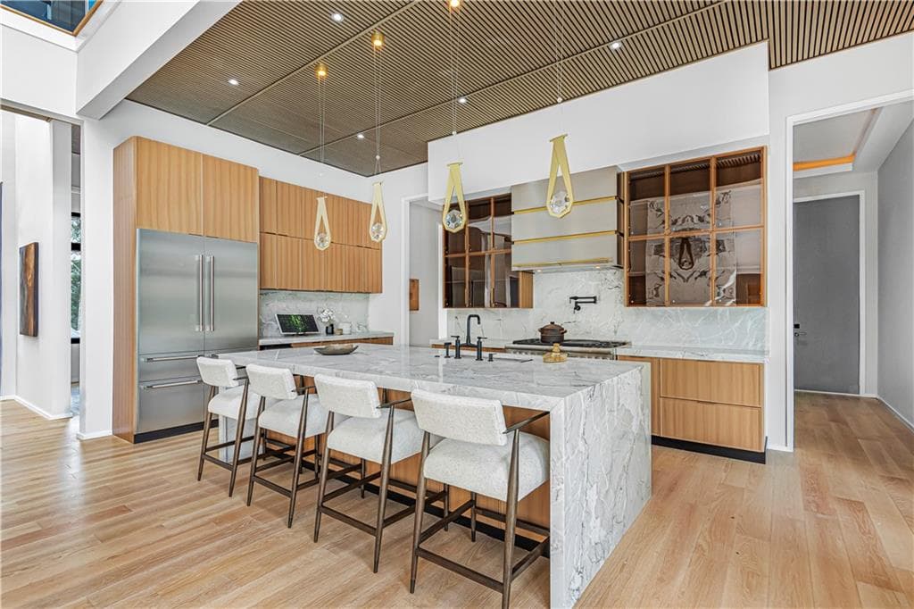 6 bedroom, 9 bathroom, 9,229 sq ft single family residence for rent at 4232 Edgewood Court, Marietta, GA 30068 for $30,000 a month — photo 6