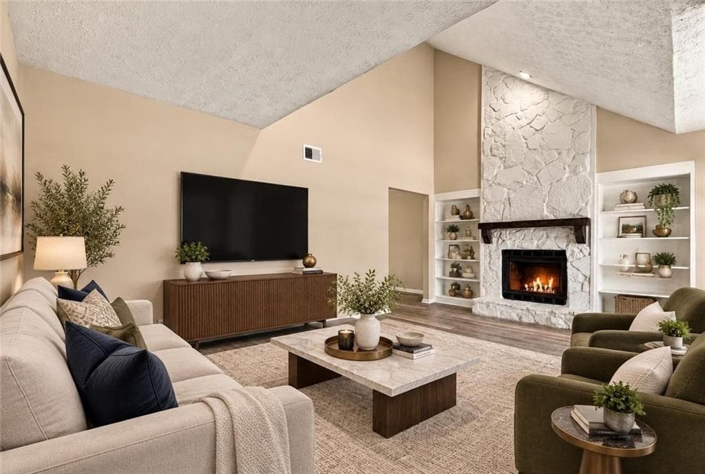 2 bedroom, 2 bathroom, 966 sq ft townhouse for sale at 818 Heritage Oaks Drive, Stone Mountain, GA 30088 — photo 5