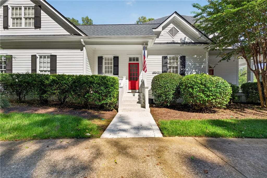 4 bedroom, 4 bathroom, 3,316 sq ft single family residence for sale at 205 Little River Farms Trail, Canton, GA 30115 — photo 6