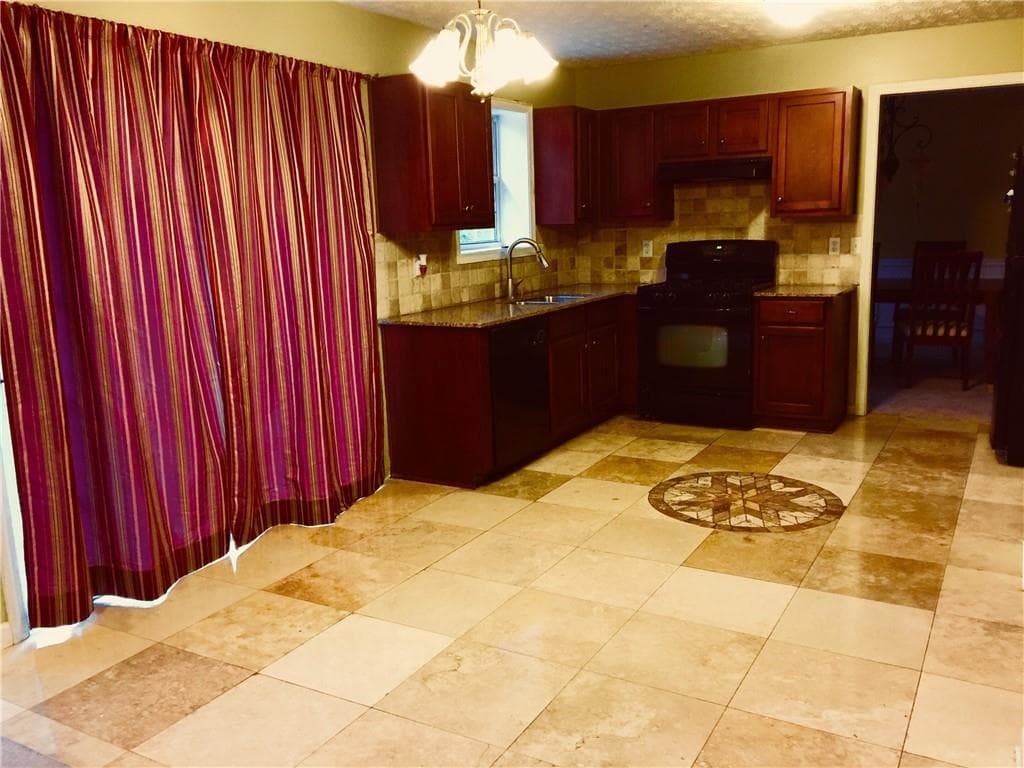 3 bedroom, 3 bathroom, 2,031 sq ft single family residence for rent at 391 Ethridge Drive, Kennesaw, GA 30144 for $2,550 a month — photo 3