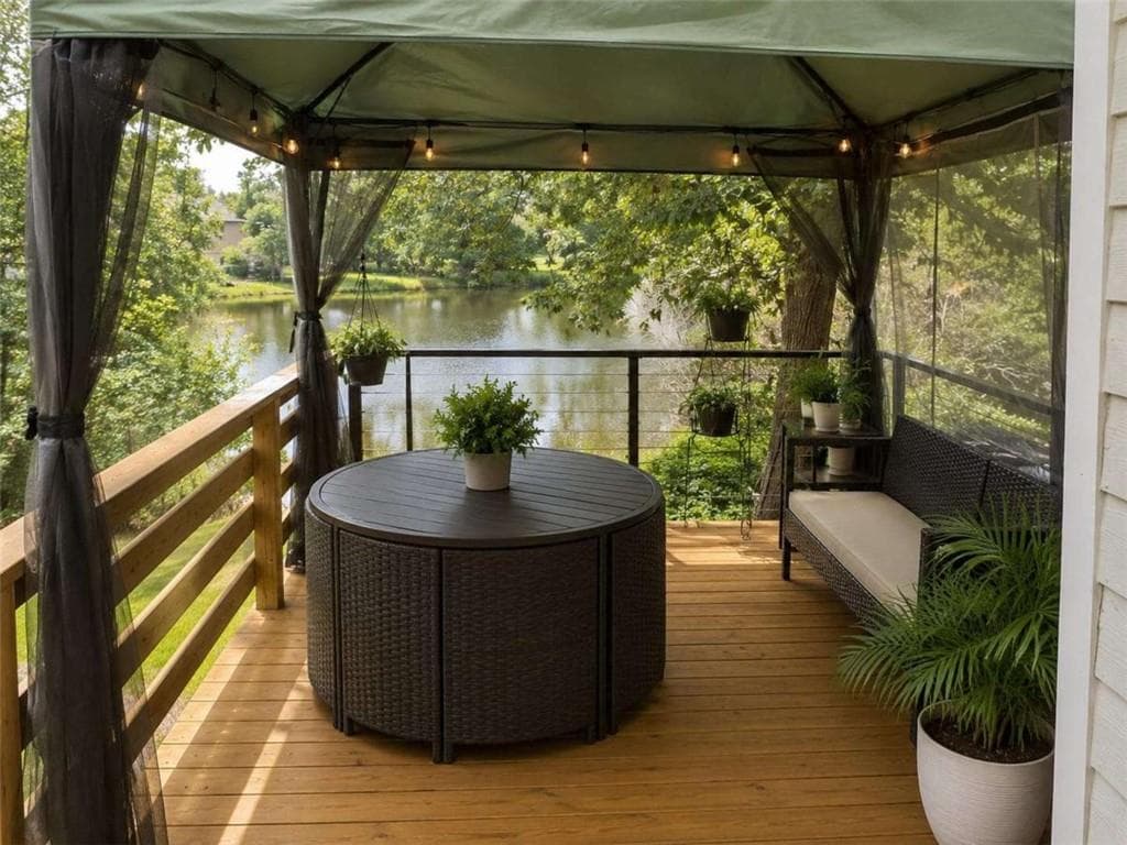 3 bedroom, 3 bathroom, 2,548 sq ft townhouse for rent at 7953 Woodlake Drive, Riverdale, GA 30274 for $1,850 a month — photo 4