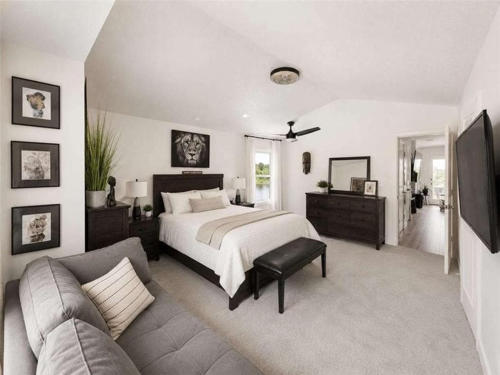 3 bedroom, 3 bathroom, 2,548 sq ft townhouse for rent at 7953 Woodlake Drive, Riverdale, GA 30274 for $1,850 a month — photo 5