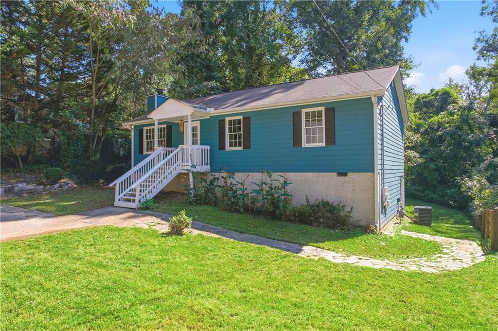 3 bedroom, 2 bathroom, 1,161 sq ft single family residence for rent at 1124 Love Street, Smyrna, GA 30080 for $2,400 a month — photo 3